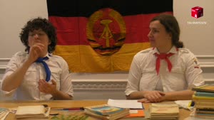 Thumbnail - Rituale in den Schulgebäuden (DDR) (2012)