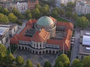 Miniaturansicht - The University of Hamburg: A Gateway to the World of Science
